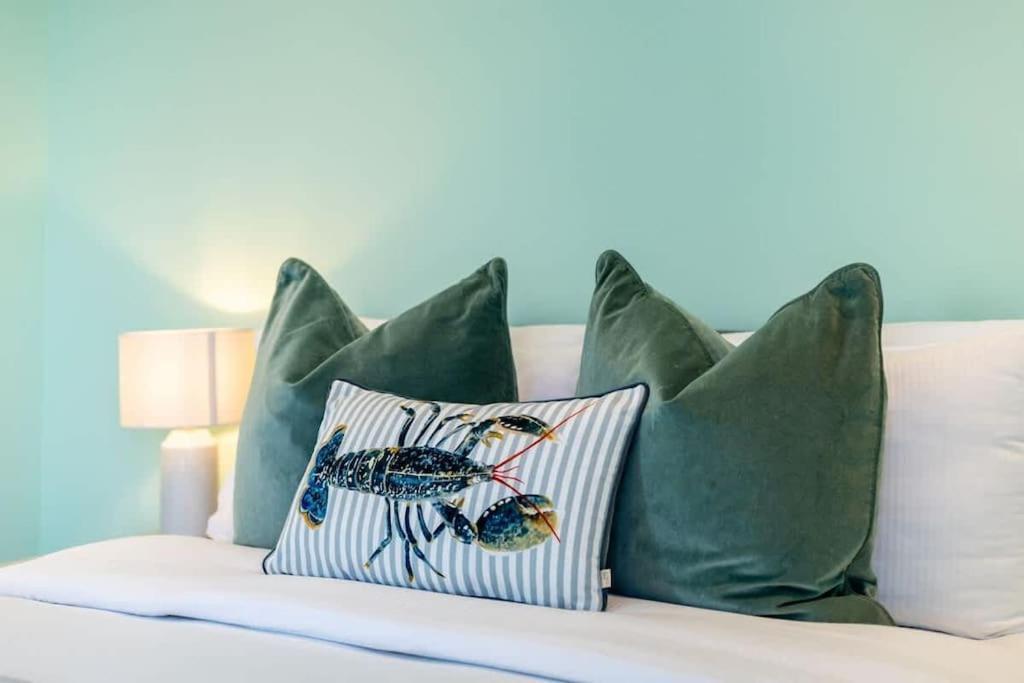 Appartamento Stylishly Designed 4 Bedroom Londra